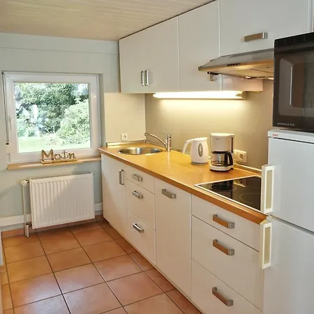 Geel Hus Brodersby-Goltoft